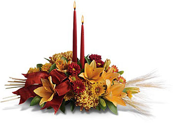 Graceful Glow Centerpiece from Schultz Florists, flower delivery in Chicago